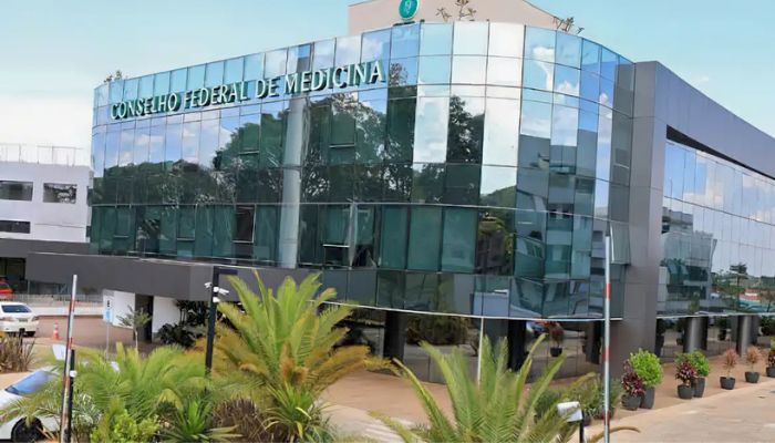 © CFM Menor IMC para bariátrica foi maior avanço de resolução, diz médico